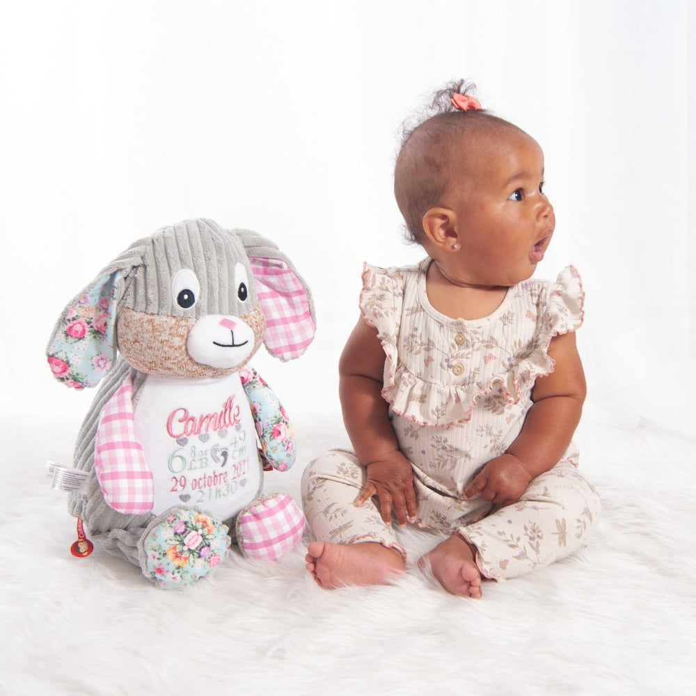 Lapin rose personnalisé